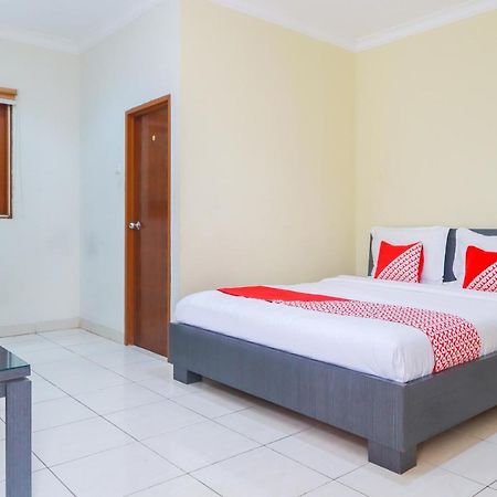 Oyo 2196 Ss Homes Jakarta Eksteriør bilde