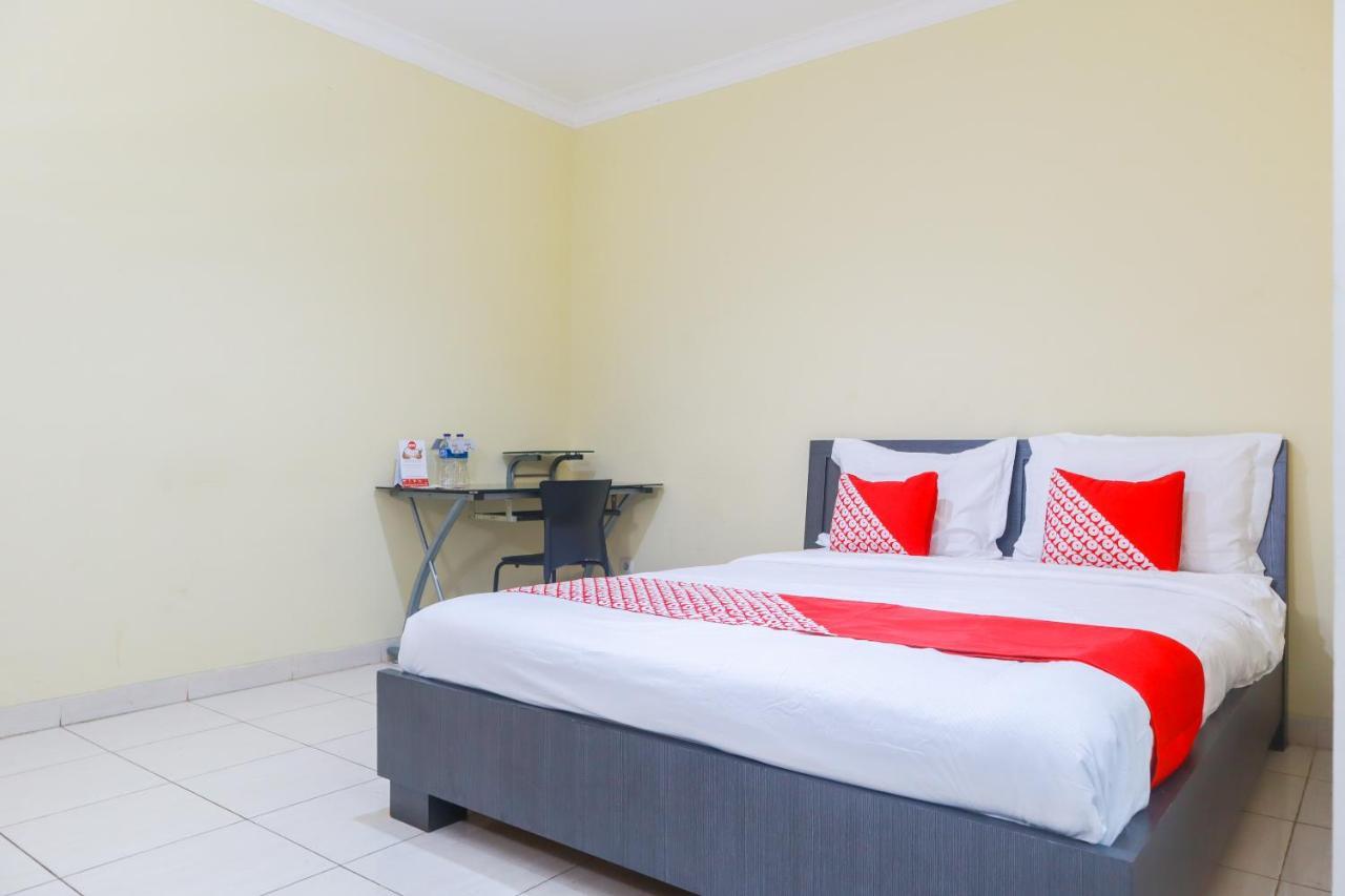 Oyo 2196 Ss Homes Jakarta Eksteriør bilde
