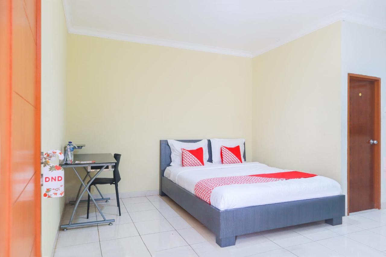 Oyo 2196 Ss Homes Jakarta Eksteriør bilde