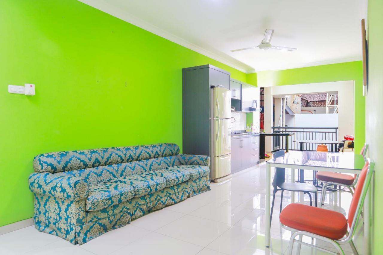 Oyo 2196 Ss Homes Jakarta Eksteriør bilde