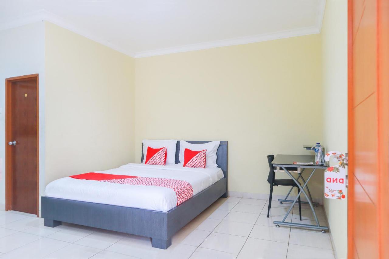 Oyo 2196 Ss Homes Jakarta Eksteriør bilde