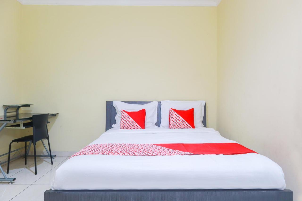 Oyo 2196 Ss Homes Jakarta Eksteriør bilde