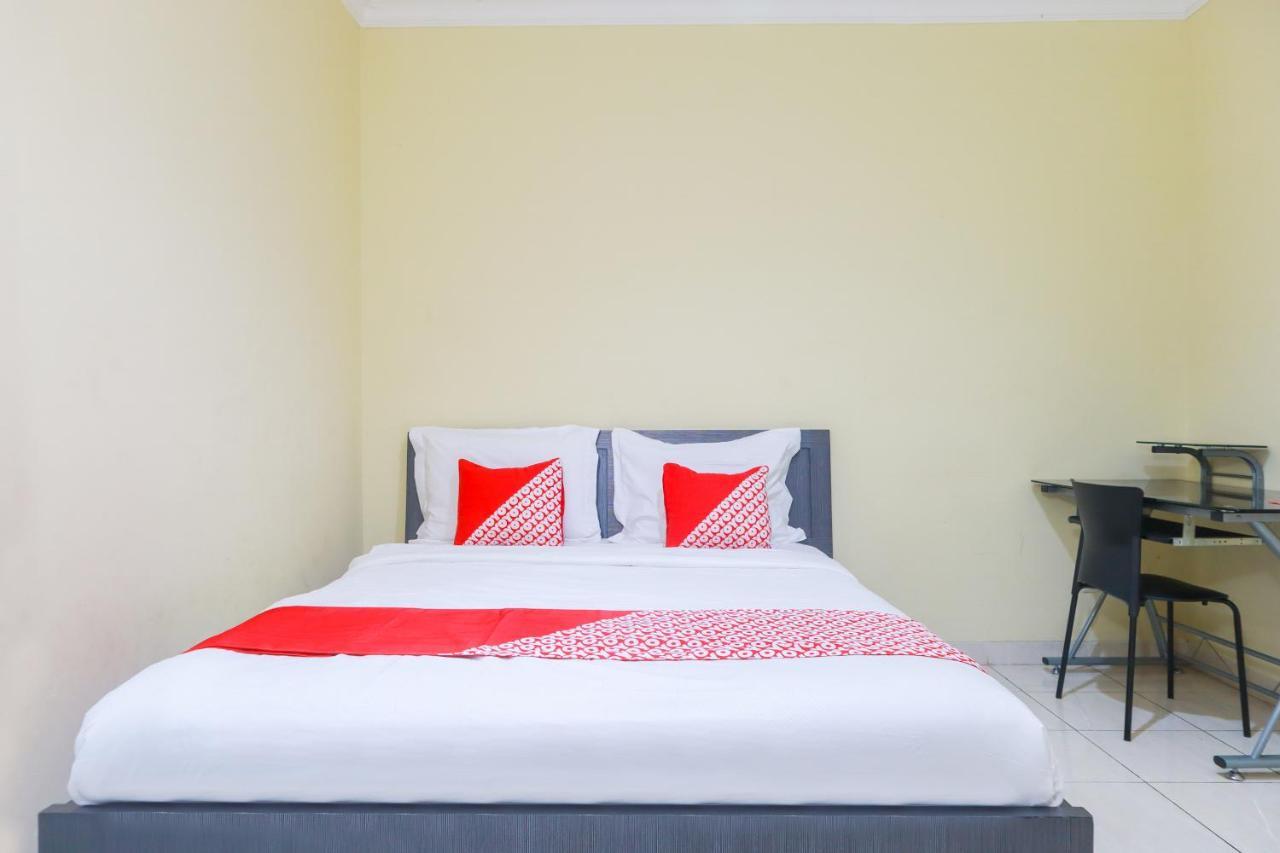 Oyo 2196 Ss Homes Jakarta Eksteriør bilde